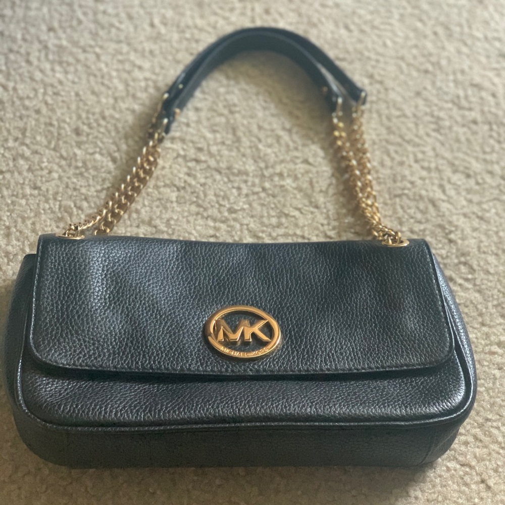 Black and Gold Michael Kors Purse